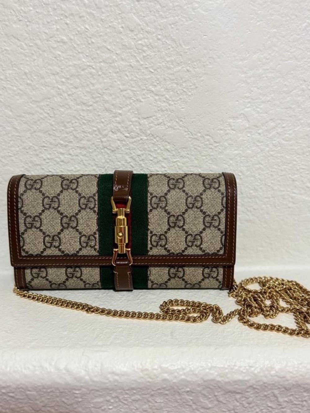 Gucci Beige GG Supreme Canvas Crossbody with Green Web and Gold Chain